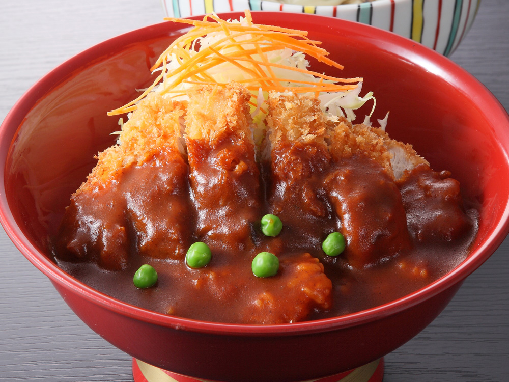 岡山名物デミカツ丼