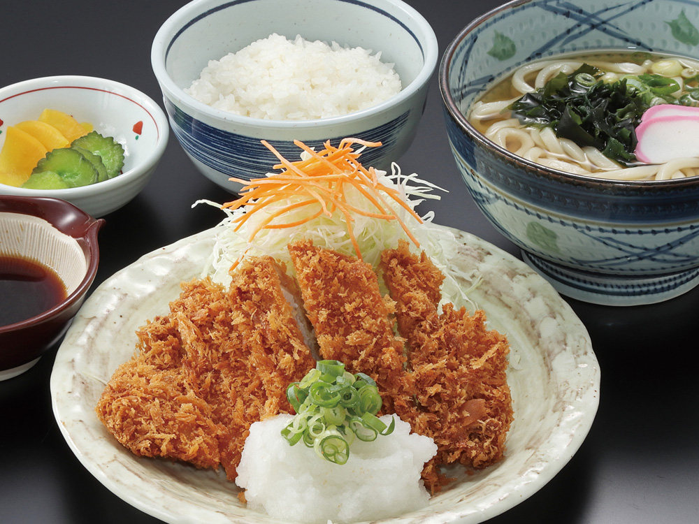 まんぷくおろしかつ御膳